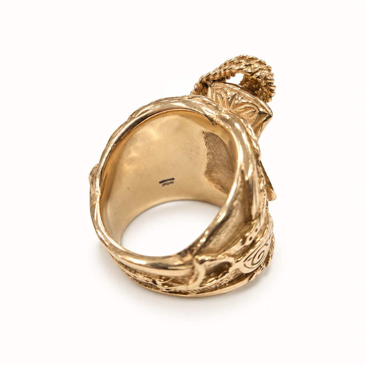 9ct Gold Ornate Rope Ring — detail view