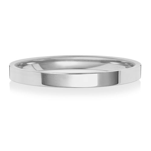 Flat Court Wedding Band 2mm in white gold, lying flat