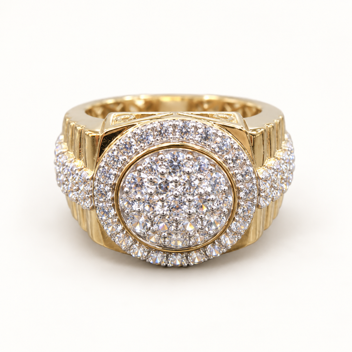 9ct gold Presidential style ring with CZ bezel and stone-set shoulders on ivory