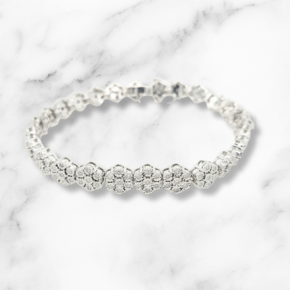 White Gold Diamond Daisy Bracelet