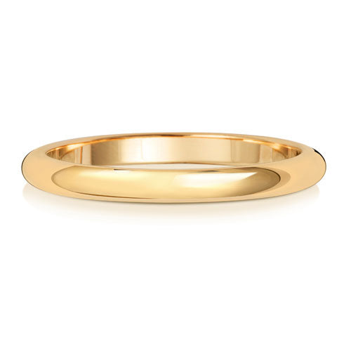 D-Shape Wedding Band 2mm in yellow gold, lying flat