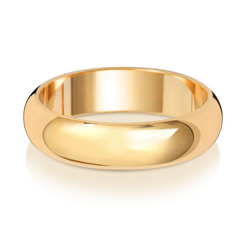 D-Shape Wedding Band 5mm in yellow gold, lying flat