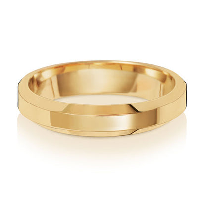 Bevelled Edge Wedding Band 4mm in yellow gold, lying flat