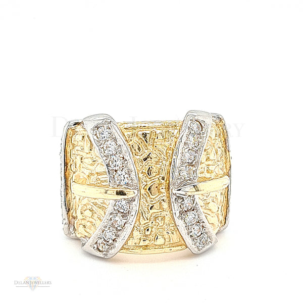 9ct Gold Double Buckle Ring with CZ stones - 38g