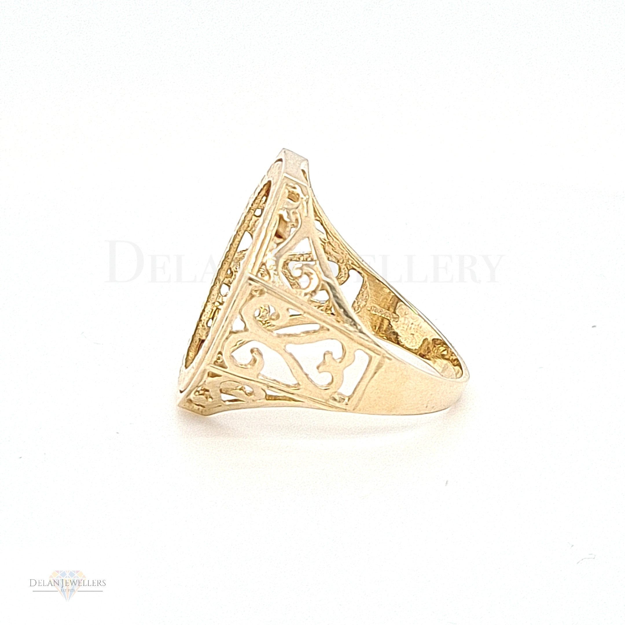 9ct Full Sovereign Mount Hexagon Ring