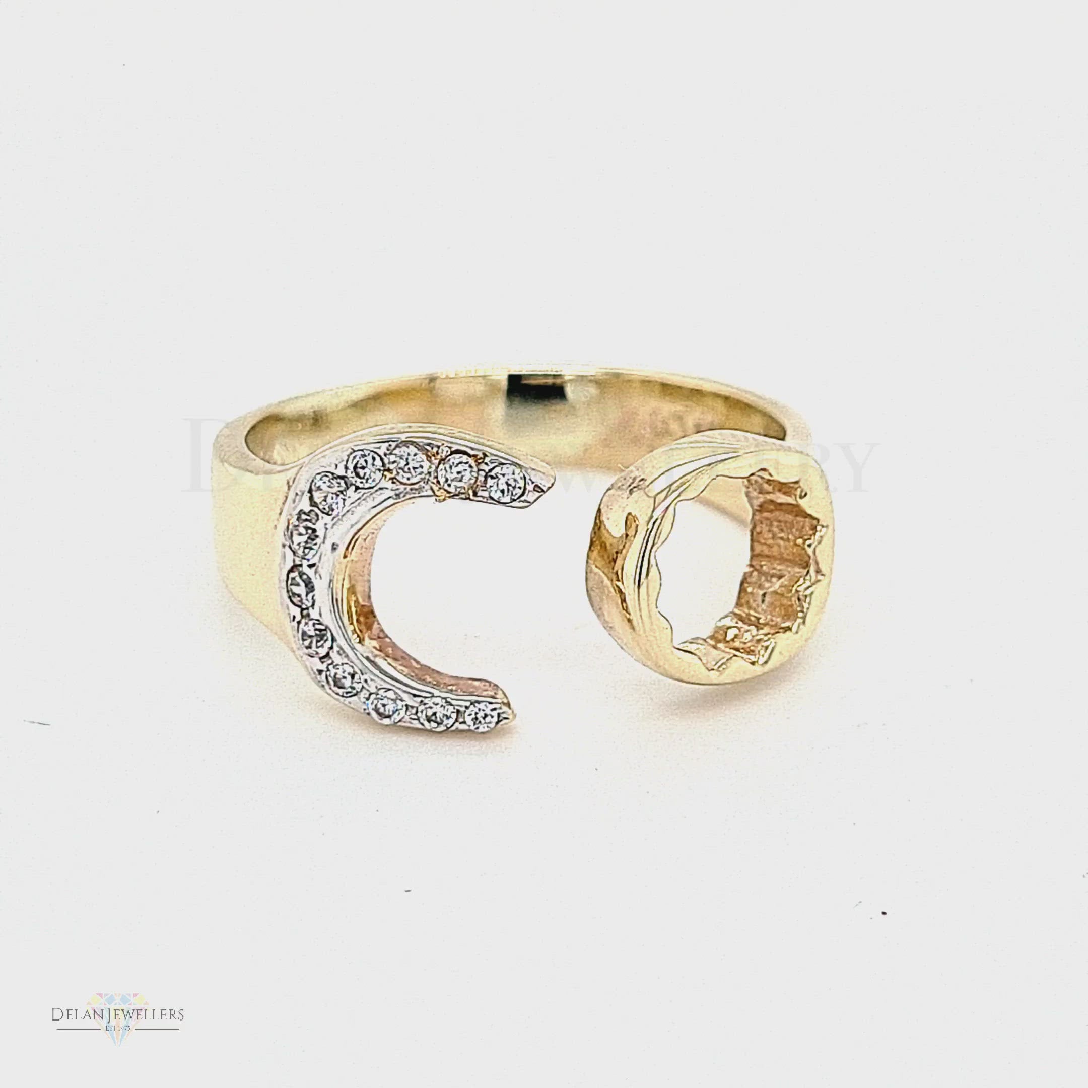 9ct Yellow Gold Spanner Ring with CZ Stones - 7.2g