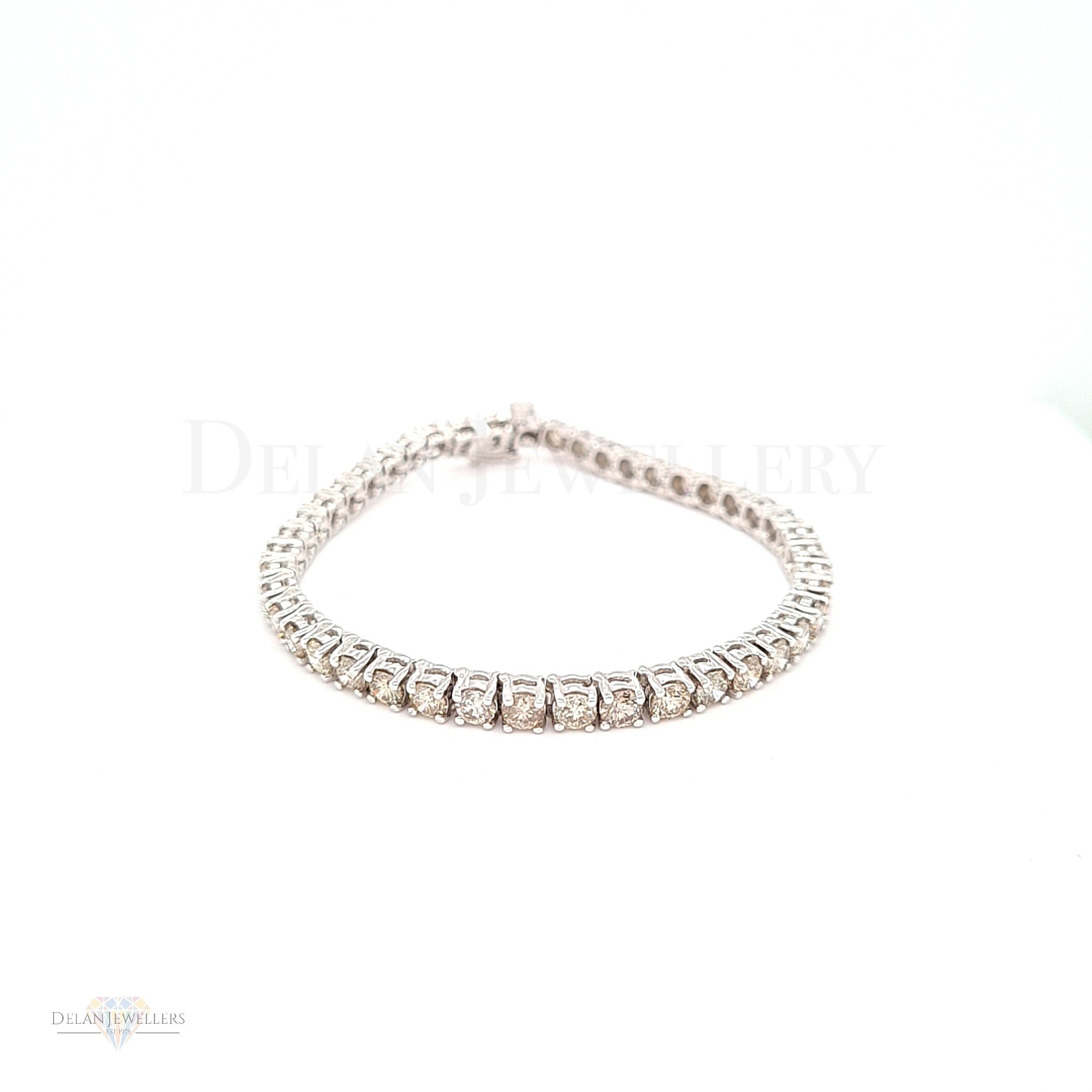 White Gold Diamond Tennis Bracelet - 8ct